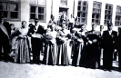1953